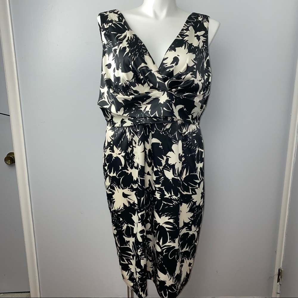 Donna Ricco V-Neck Sleeveless Floral Dress, Sz 18W